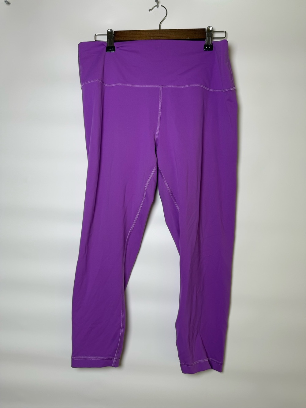 Lululemon Wunder Train High Rise Crop Yoga Pilates Balletcore Size 16 Plus - Picture 2 of 6